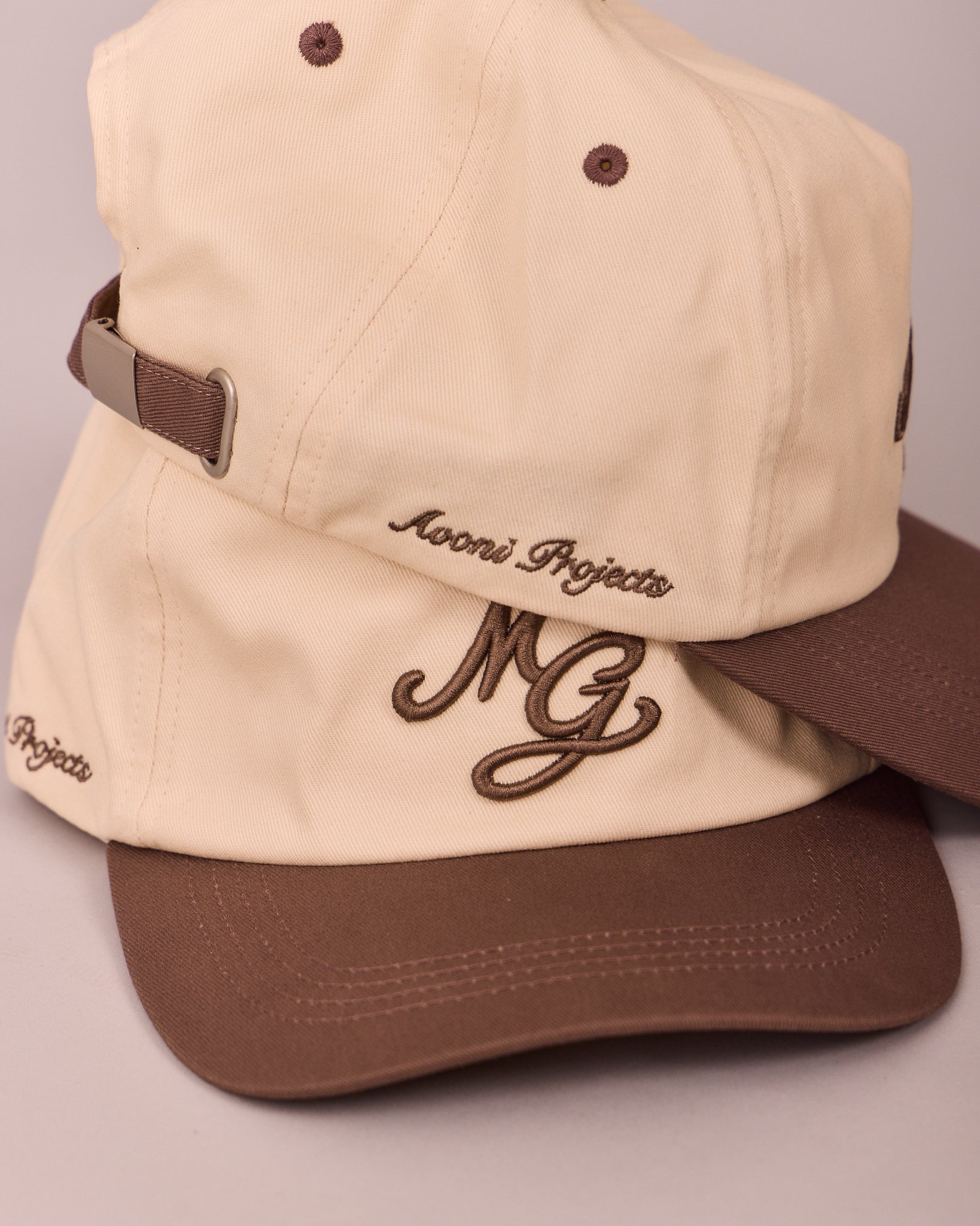MG x Avoni 5-Panel Logo Cap - Brown