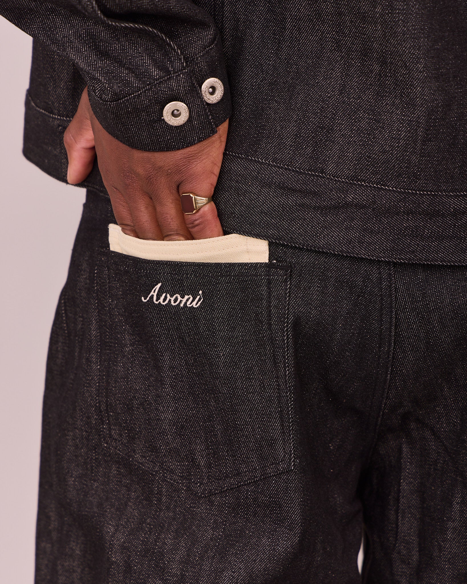 MG x Avoni Slub Selvedge Dart Jeans - Black
