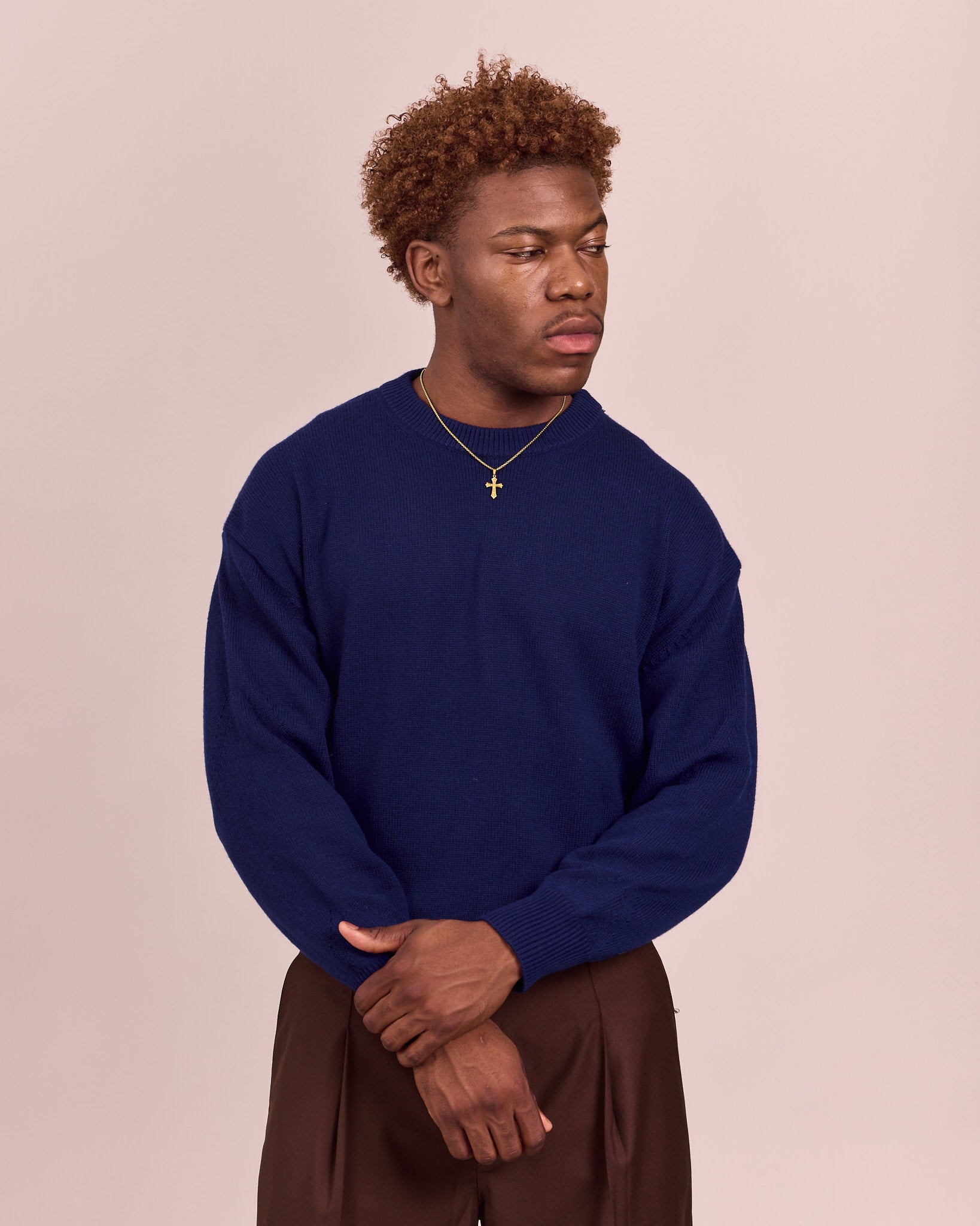 Essential Merino O-Neck Knit- Navy