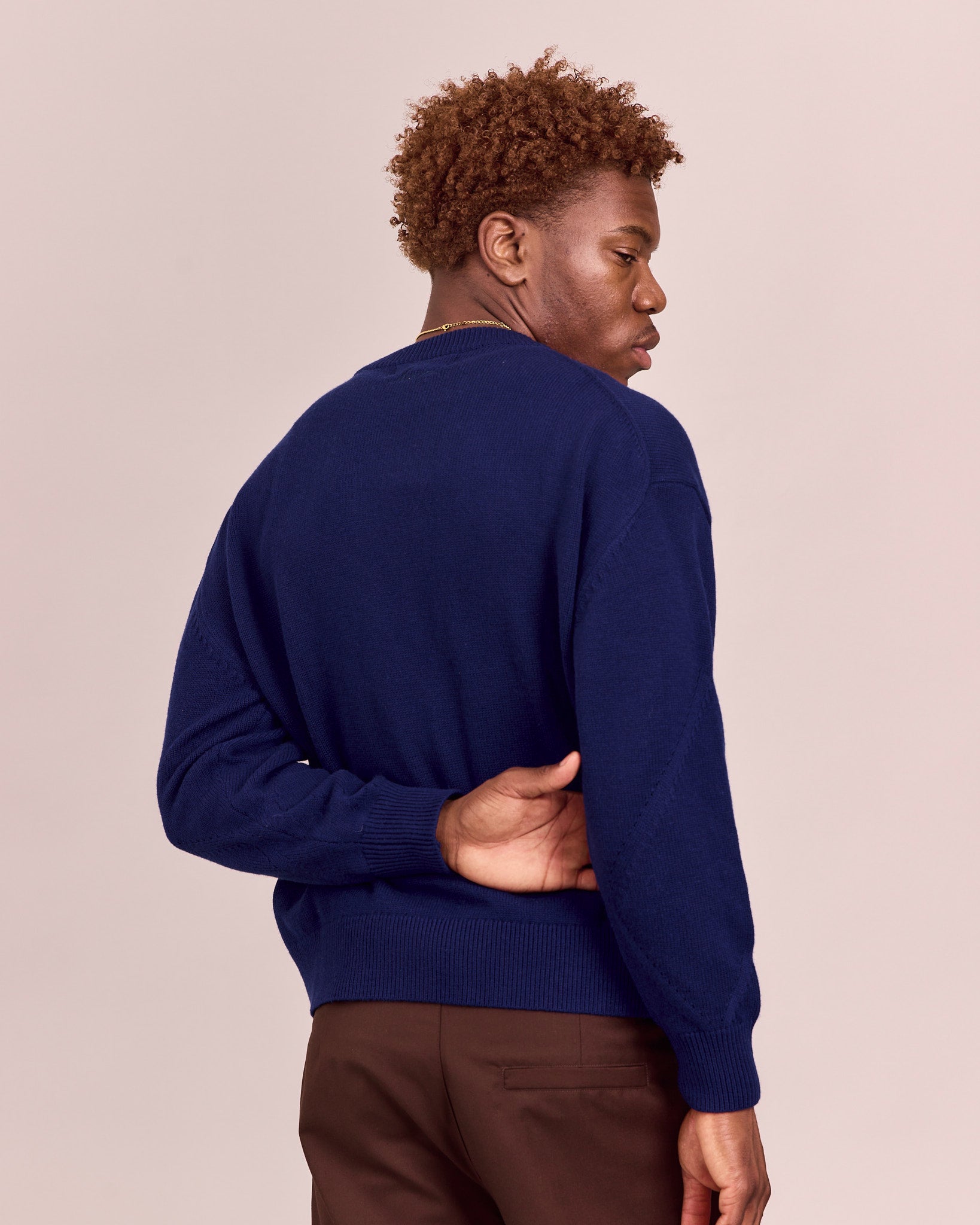 Essential Merino O-Neck Knit- Navy