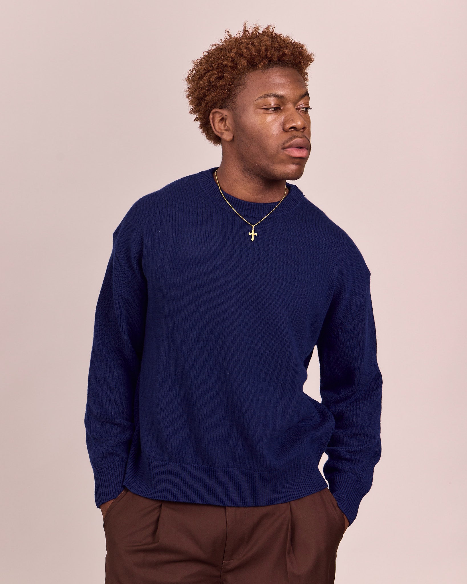 Essential Merino O-Neck Knit- Navy