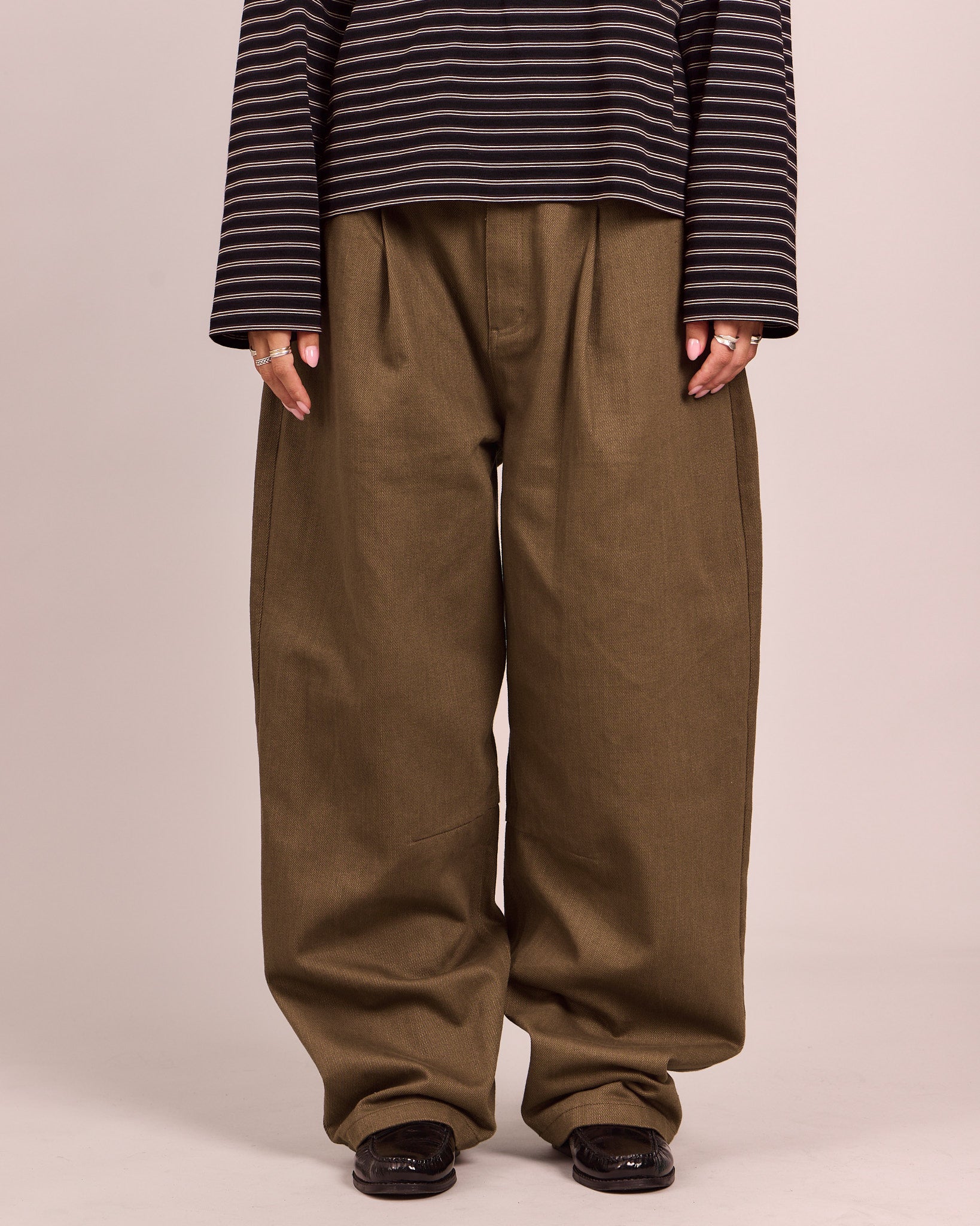 Baggy Engineered Dart Jeans - Green