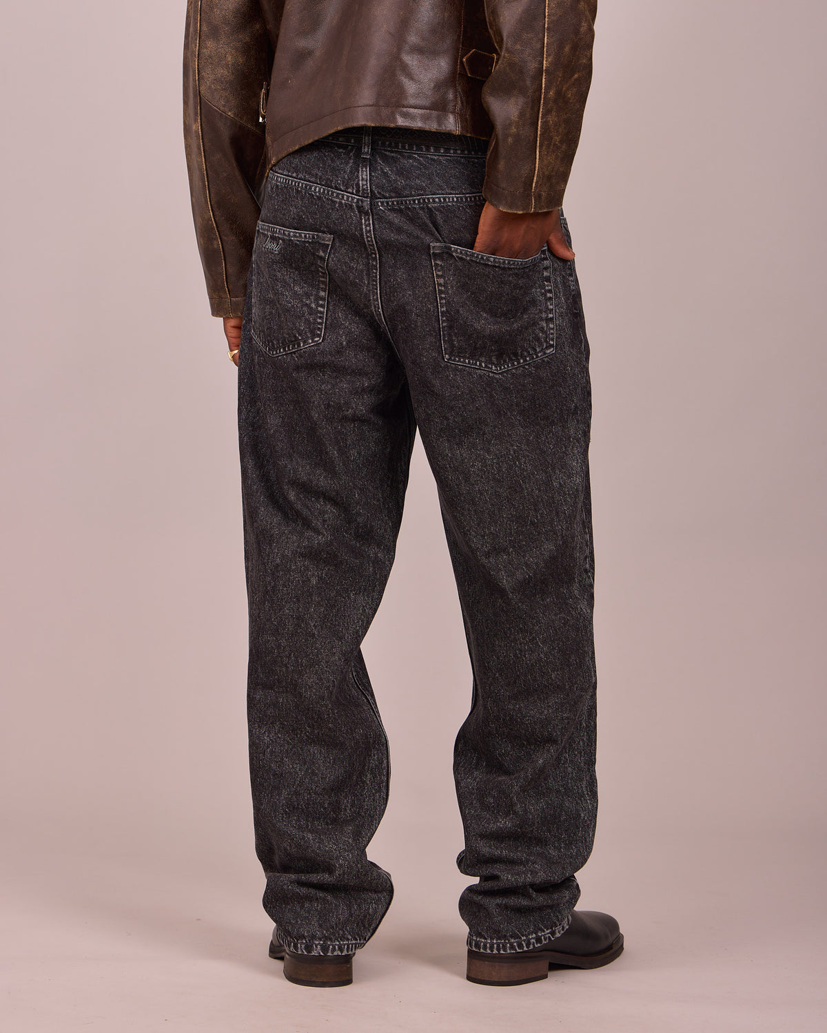 Straight Cut Jeans - Dark Grey