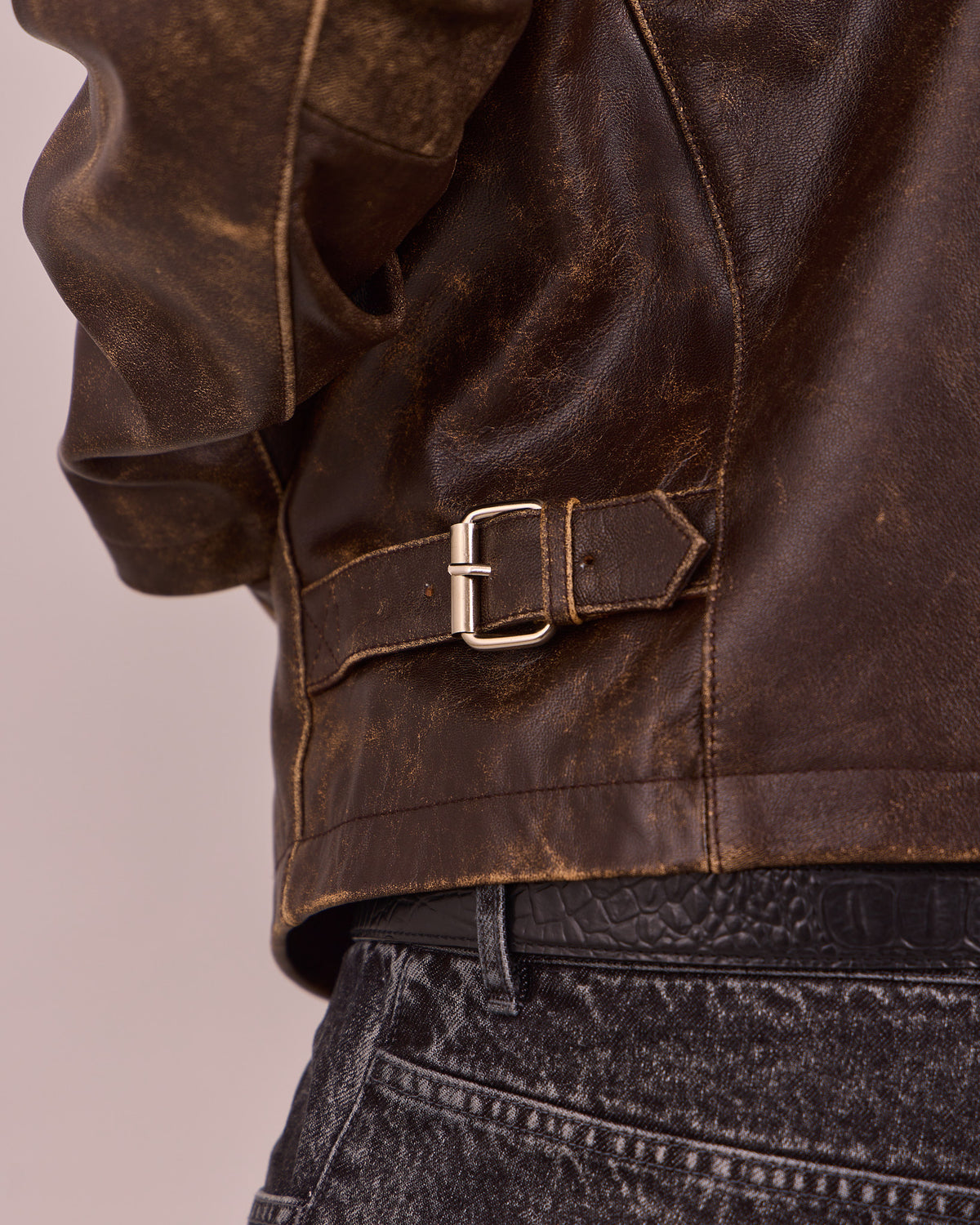 Distressed Leather Jacket w. Buckles - Brown