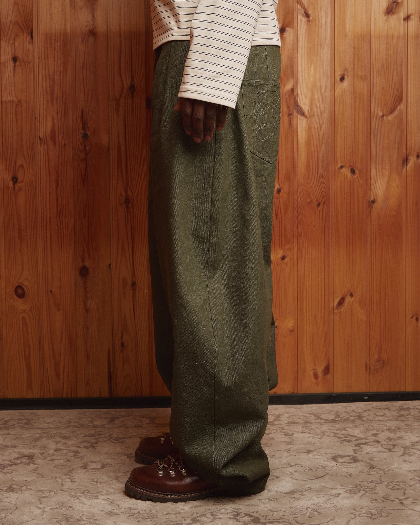 Baggy Pleated Pants - Green – Avoni Projects