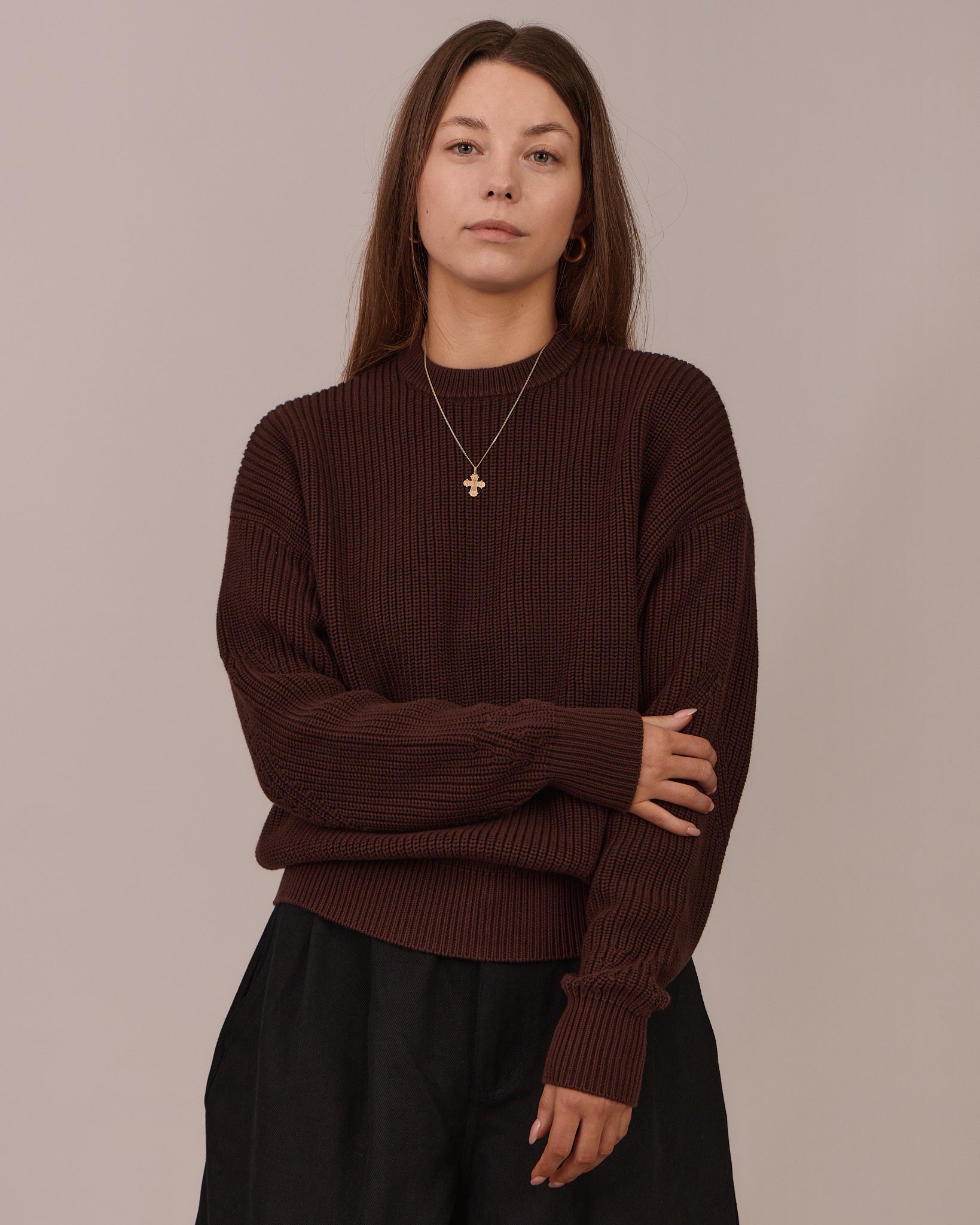 Fisherman O Neck Knit - Dark Brown