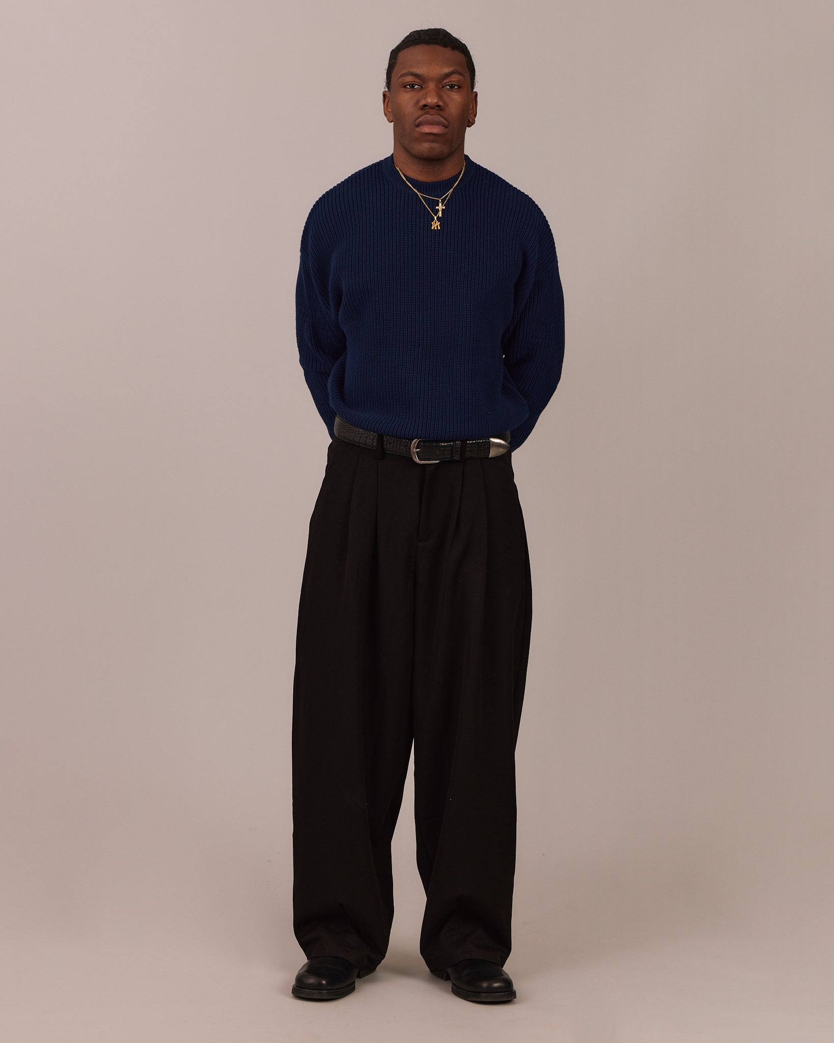 Fisherman O Neck Knit - Navy