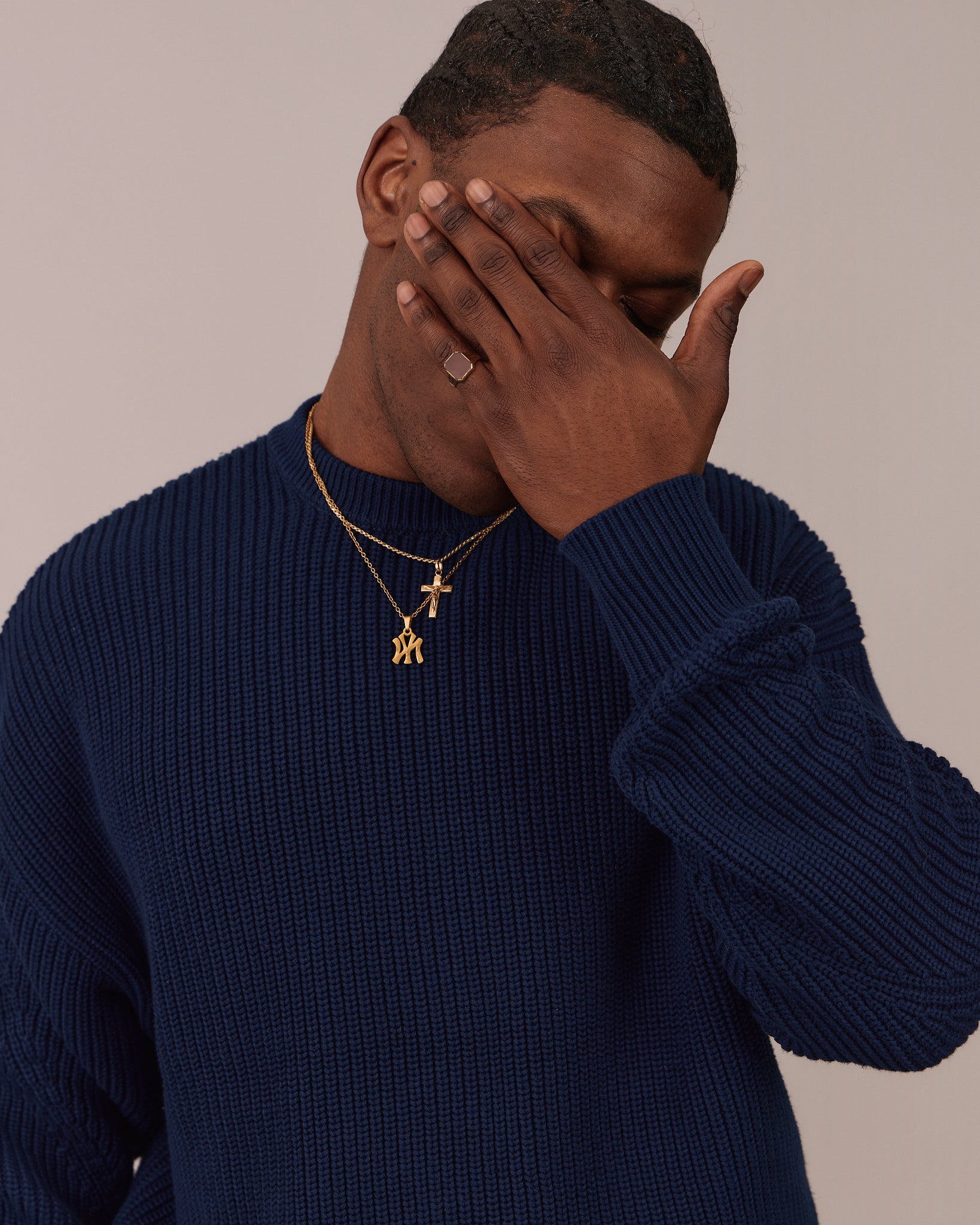 Fisherman O Neck Knit - Navy