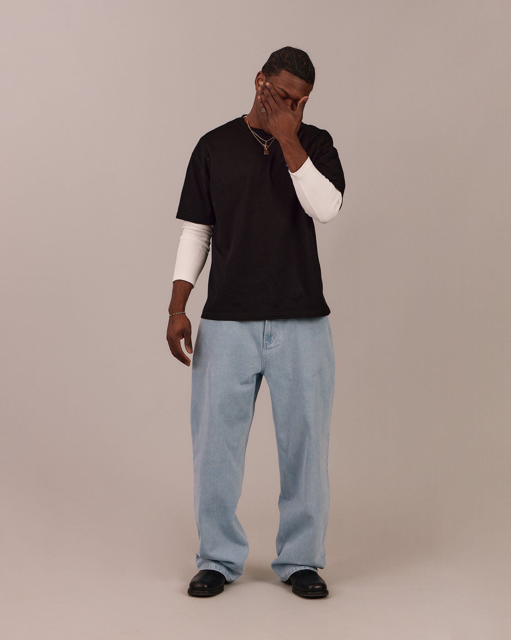 Classic SS Essential Tee - Black