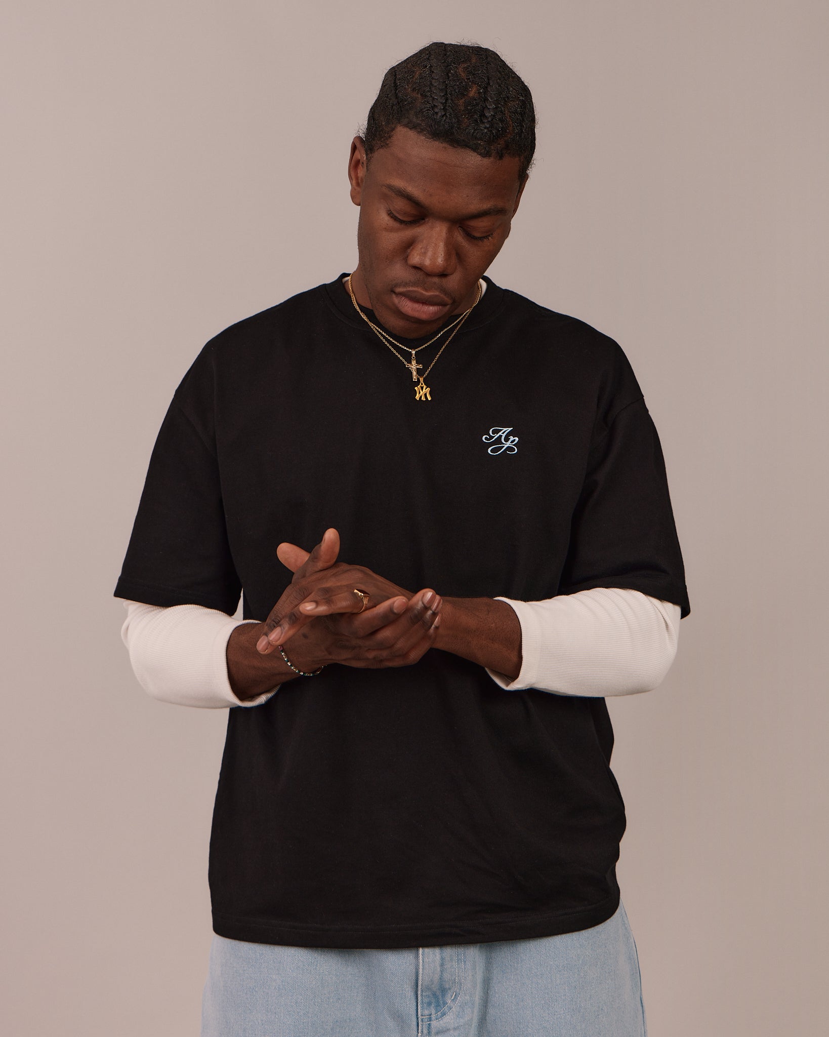 Classic SS Essential Tee - Black