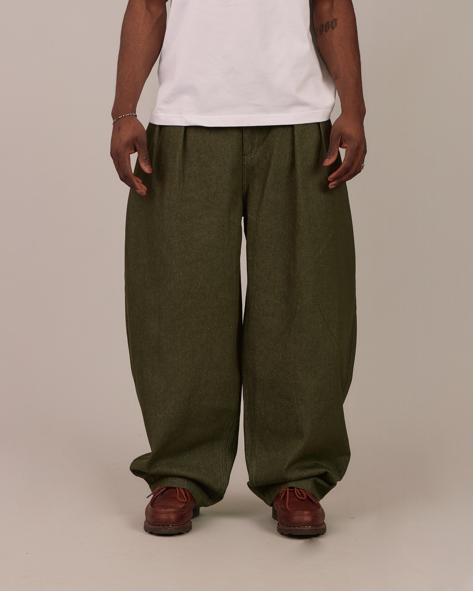 Baggy Pleated Pants - Green