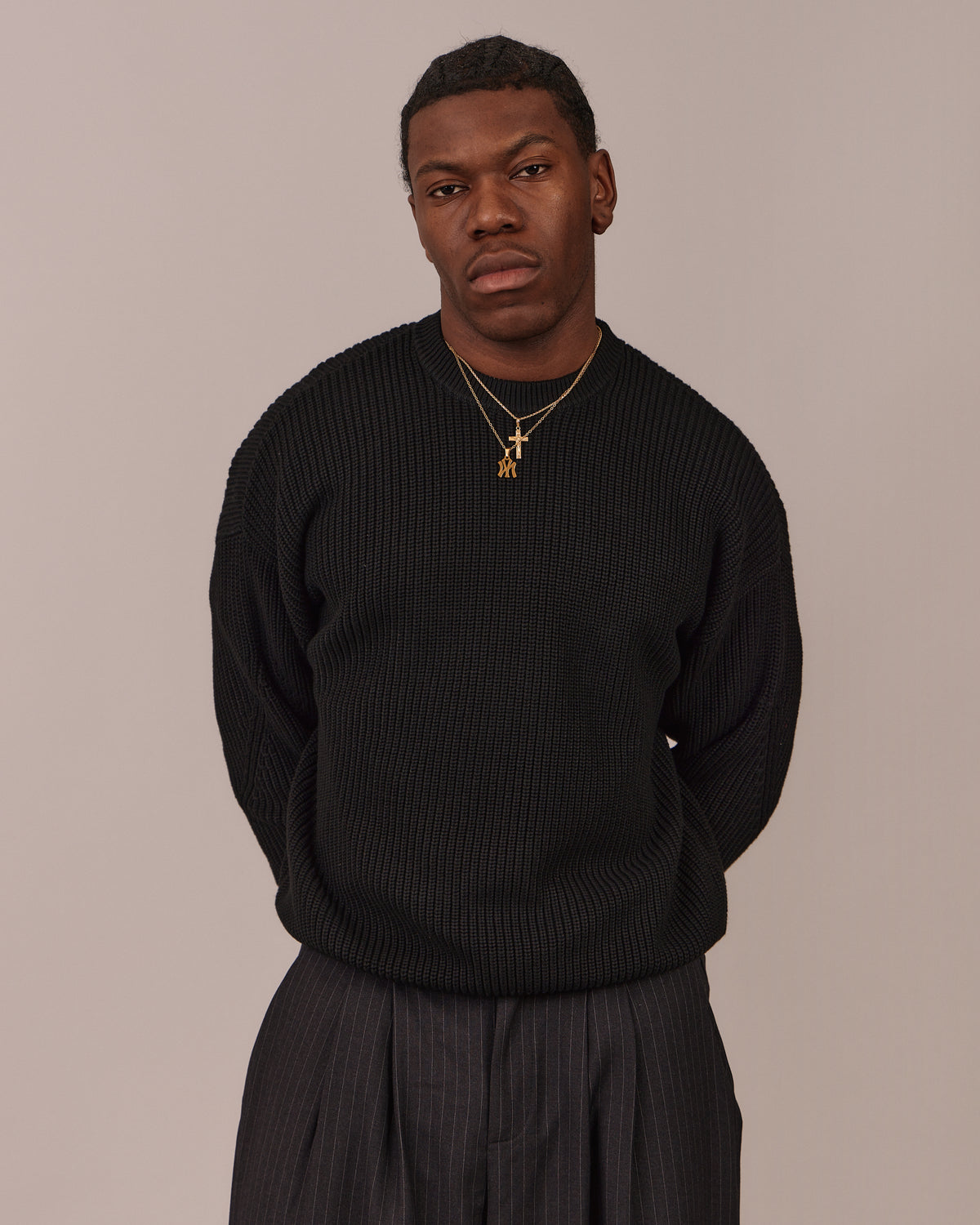 Fisherman O Neck Knit - Black