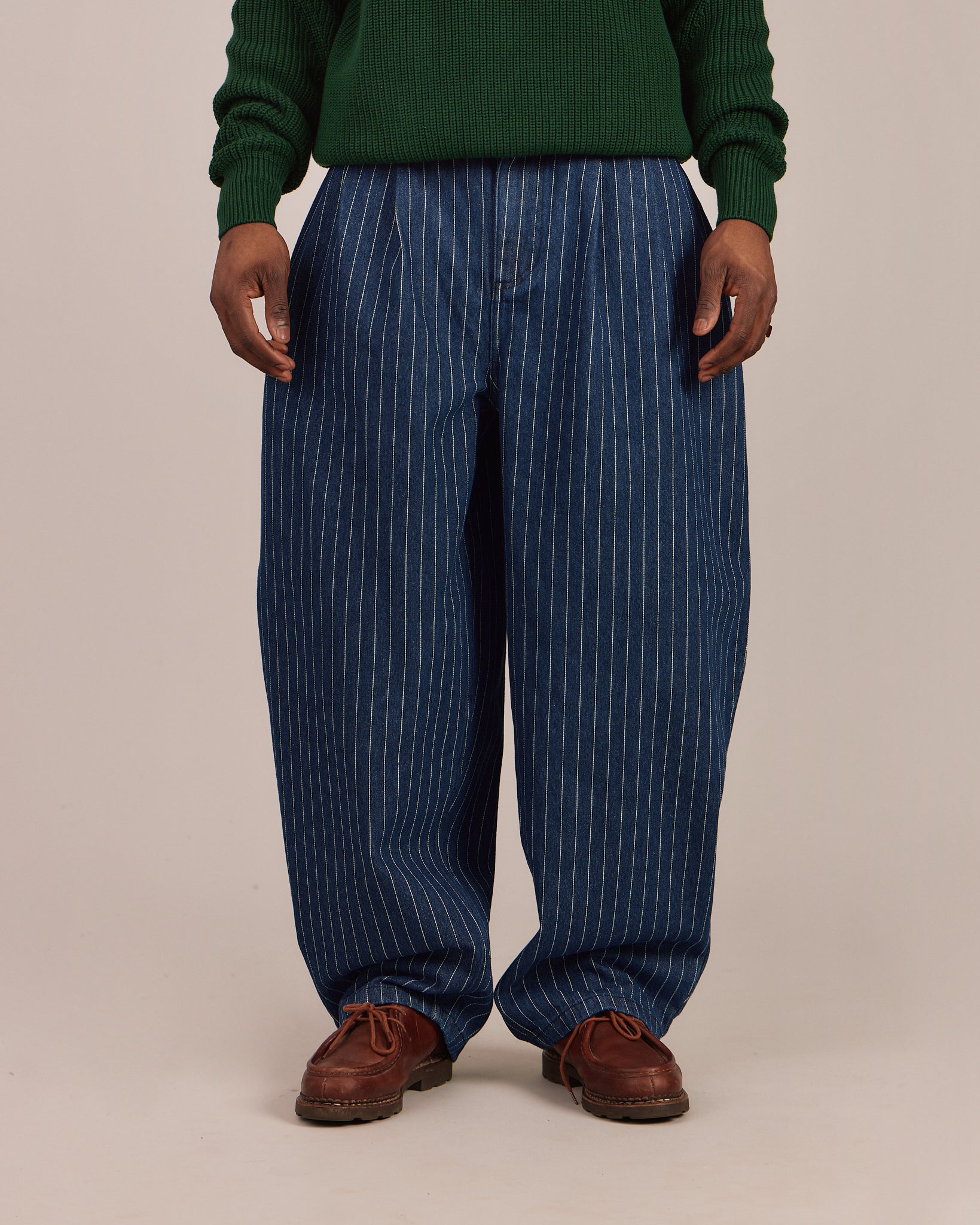 Baggy Pleated Jeans - Stripe