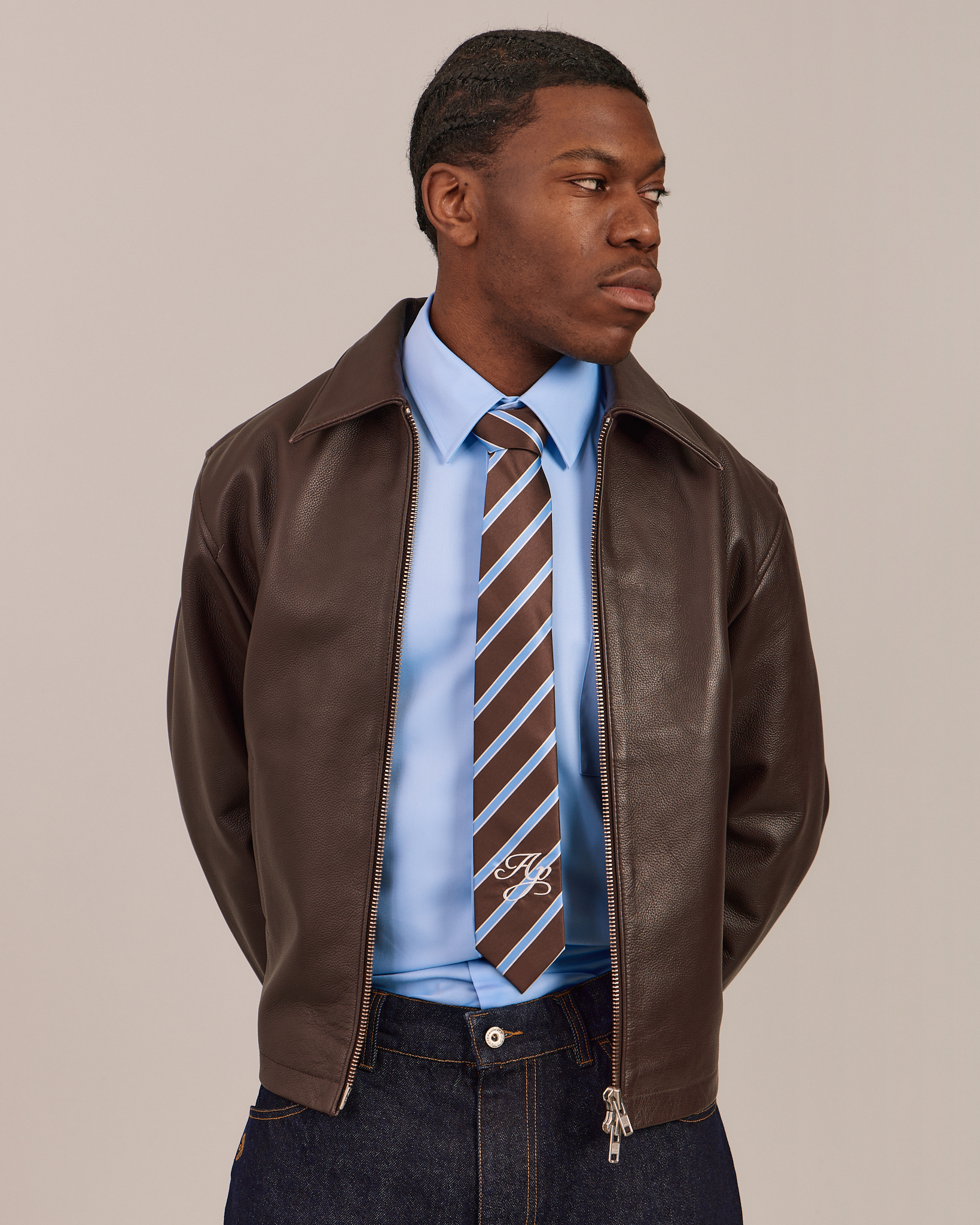 Tie - Brown w. Blue Stripes