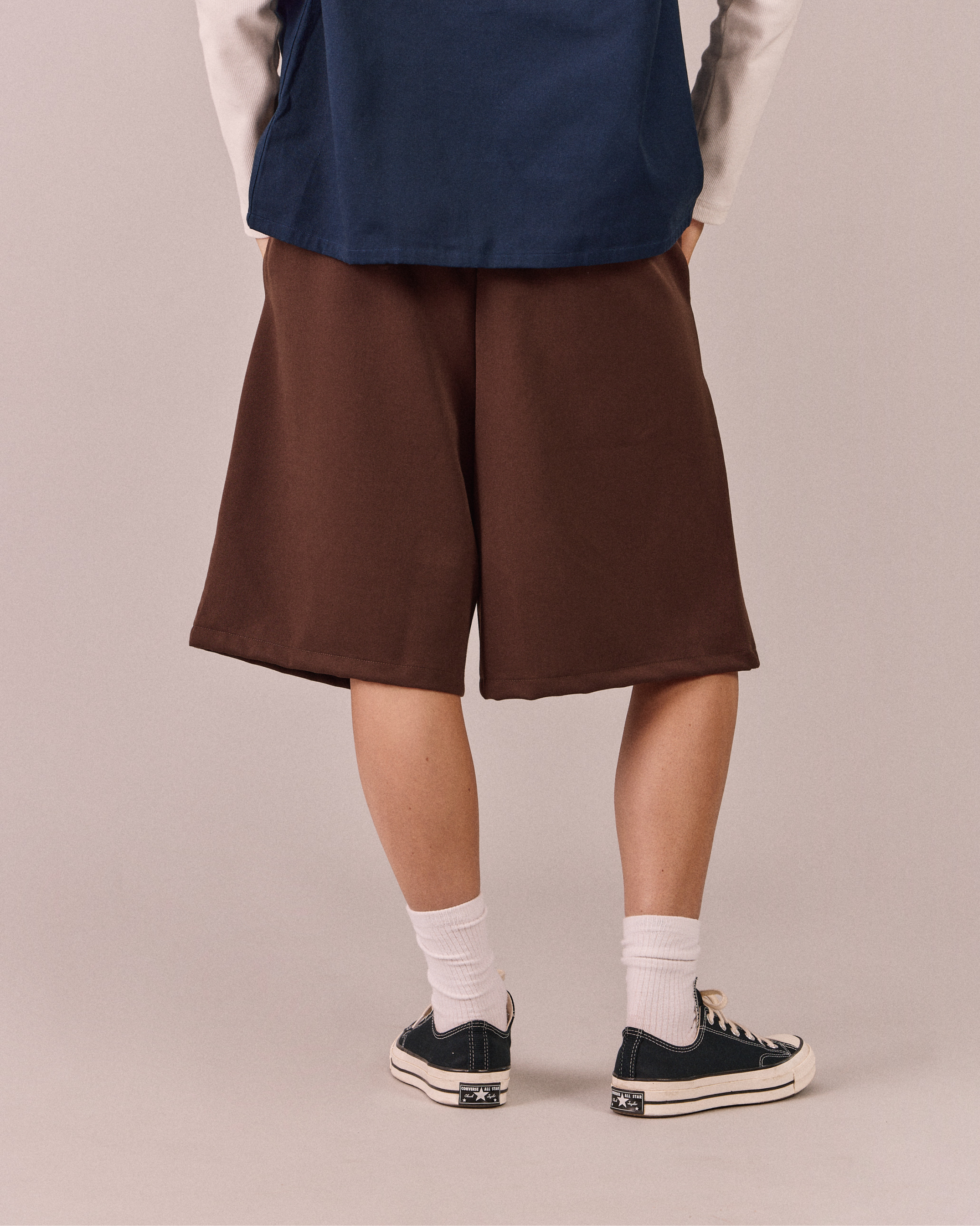 Relaxed Suit Shorts - Brown