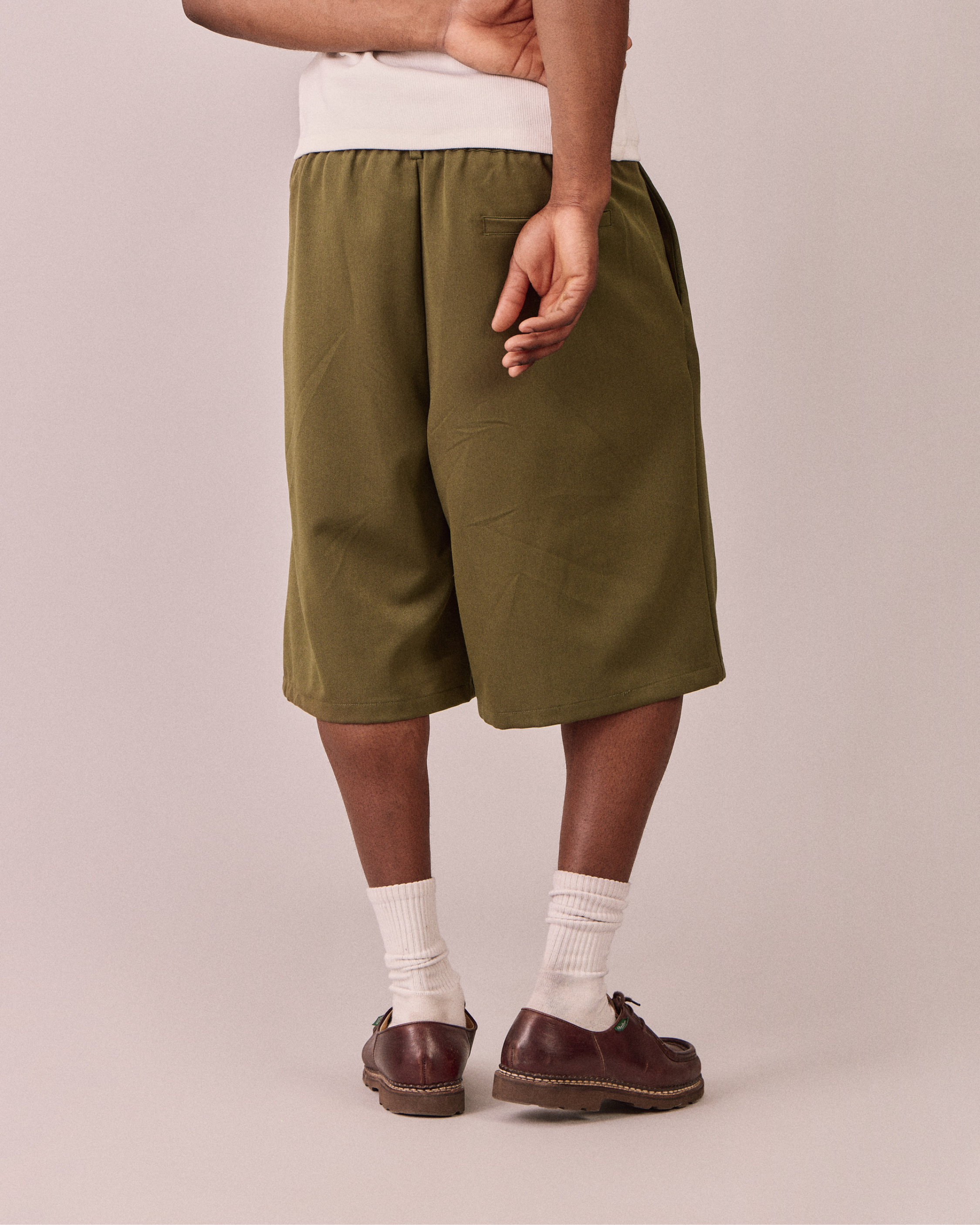 Relaxed Suit Shorts - Dark Green