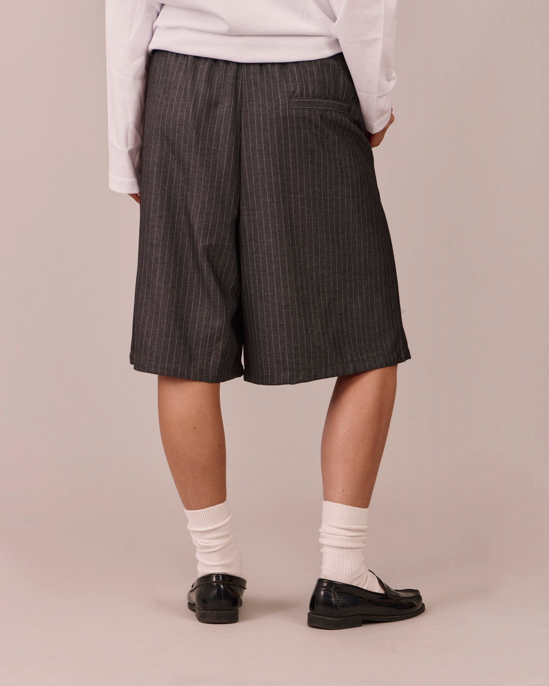 Relaxed Suit Shorts - Grey Stripe