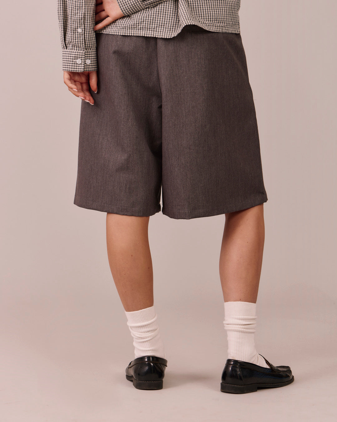 Relaxed Suit Shorts - Dark Grey