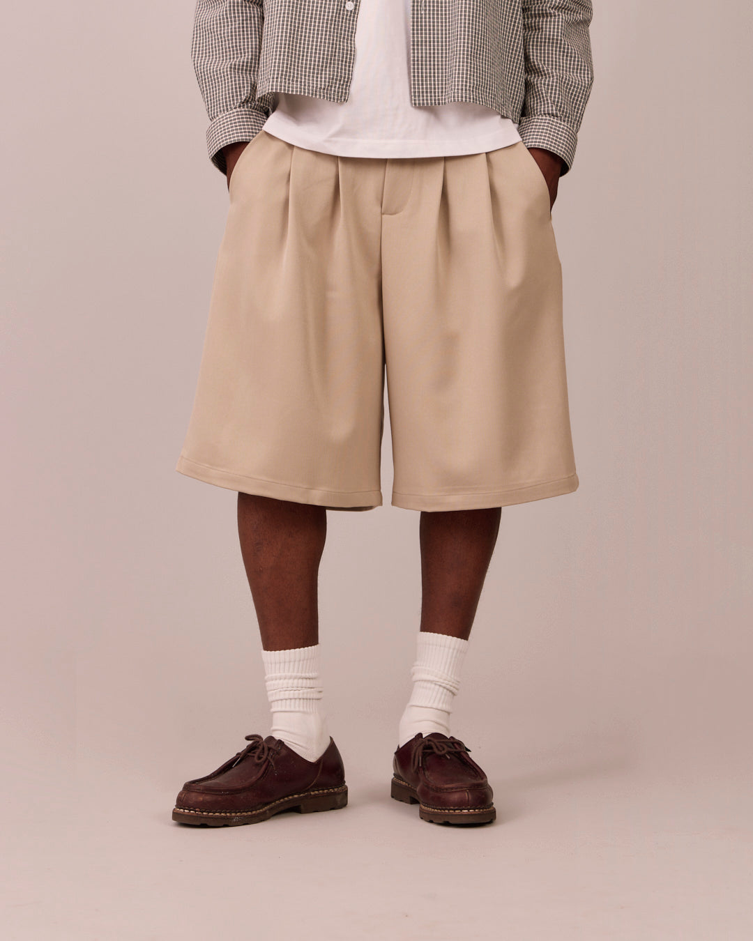 Relaxed Suit Shorts - Beige