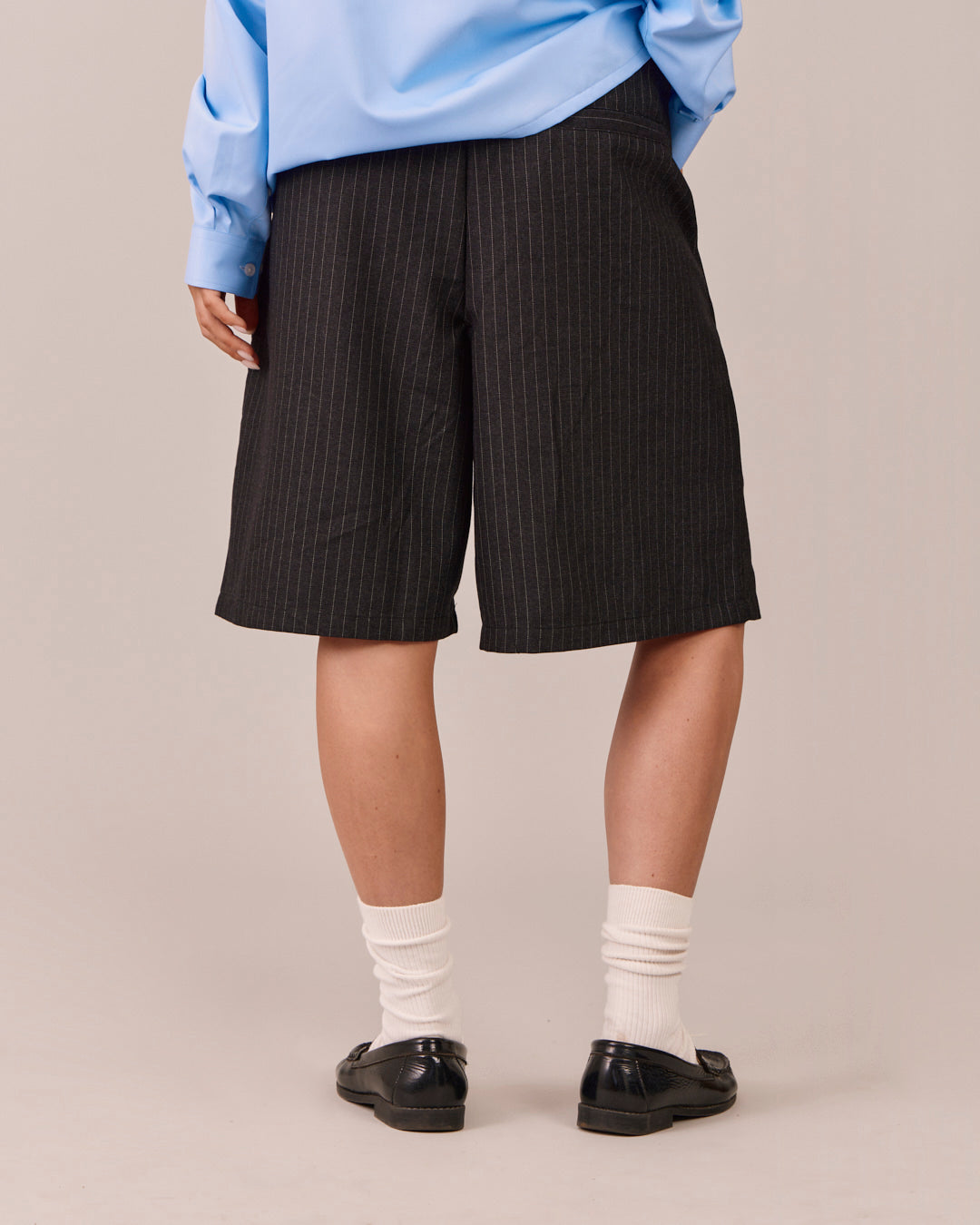 Relaxed Suit Shorts - Black Stripe