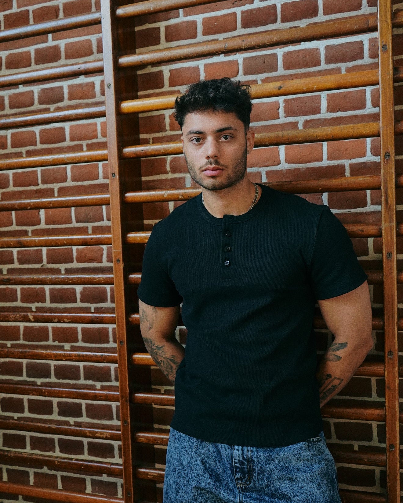 SS Henley Shirt - Black